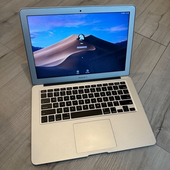 Apple Other - MacBook Air